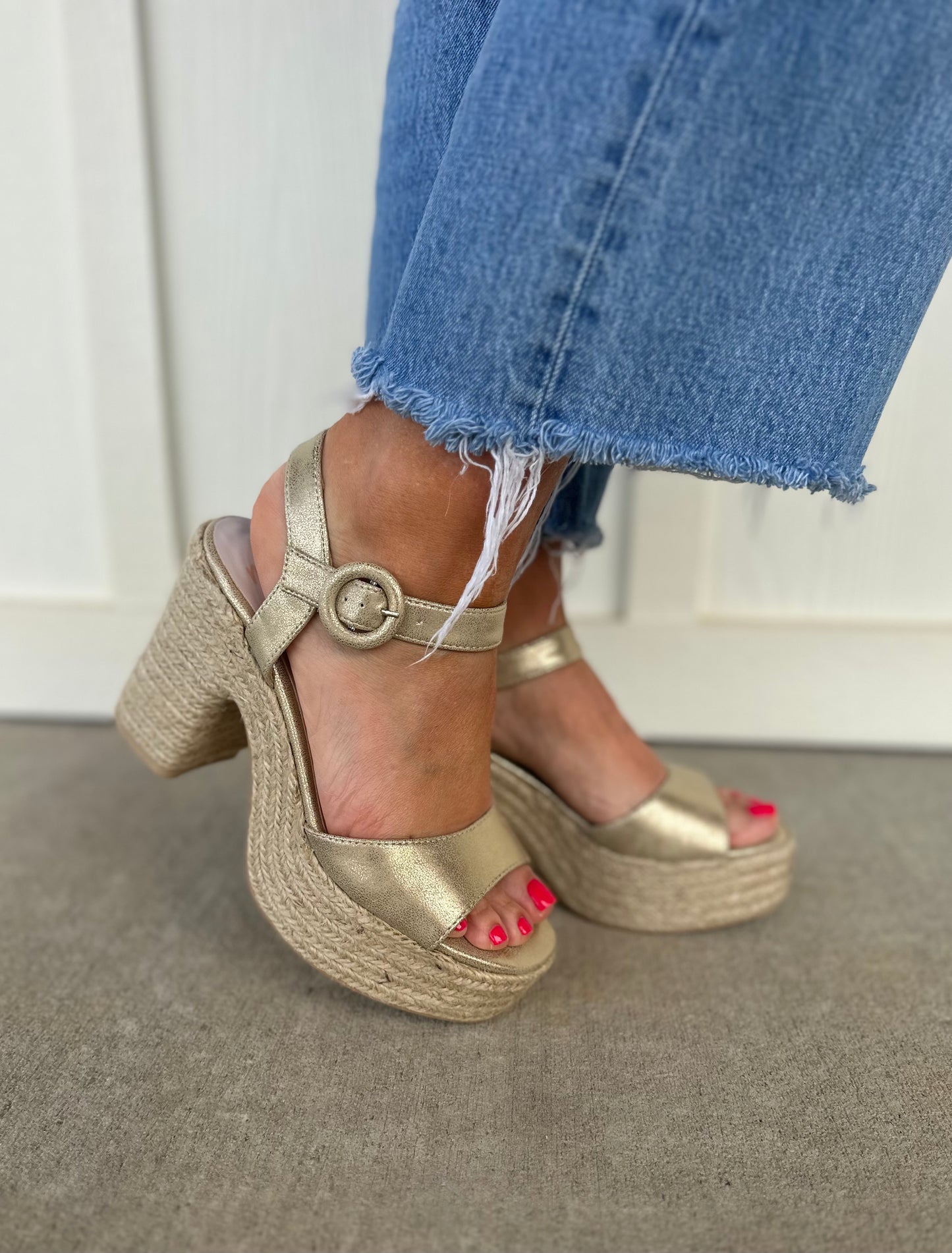 Jana Gold Wedge