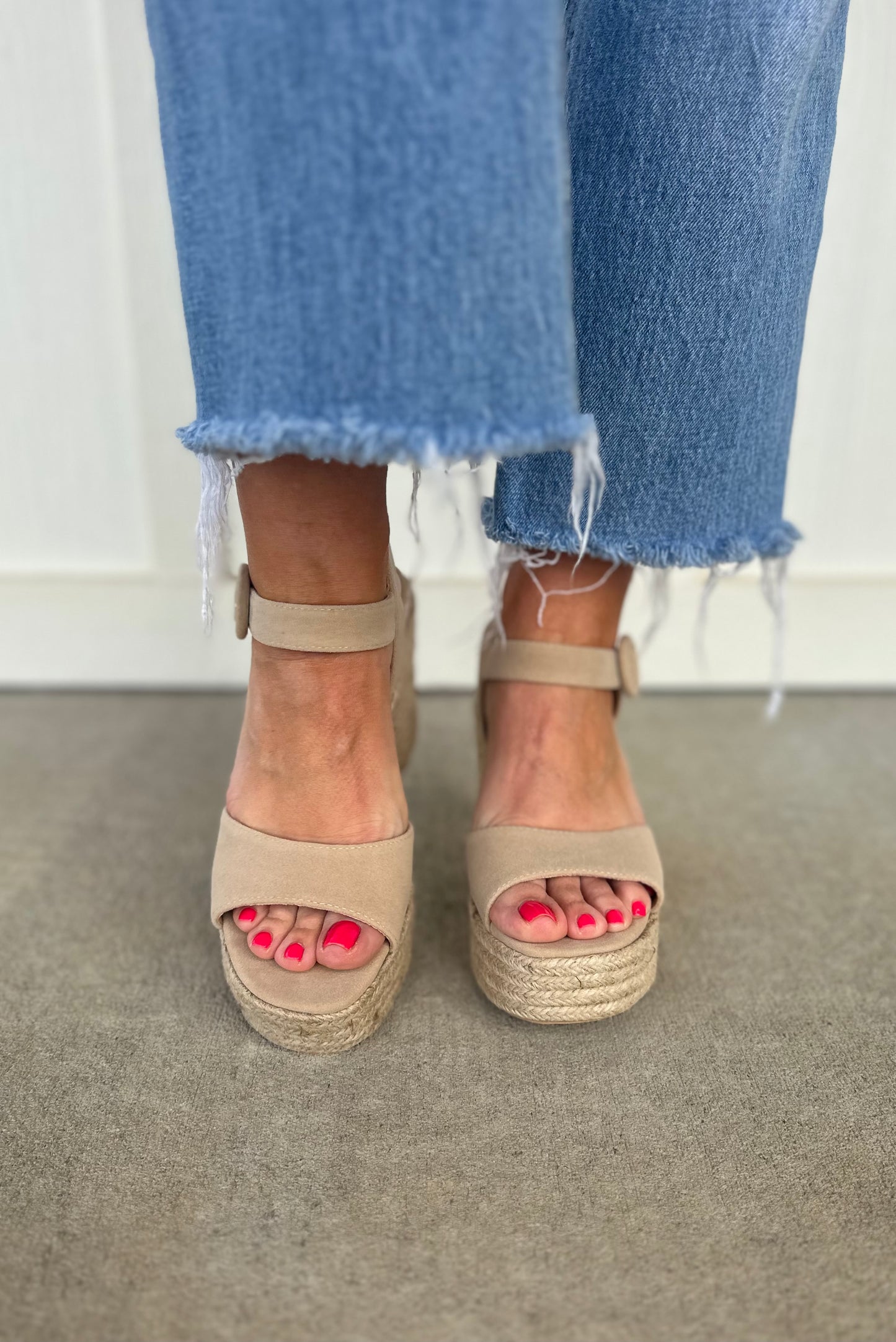Jana Beige Wedge