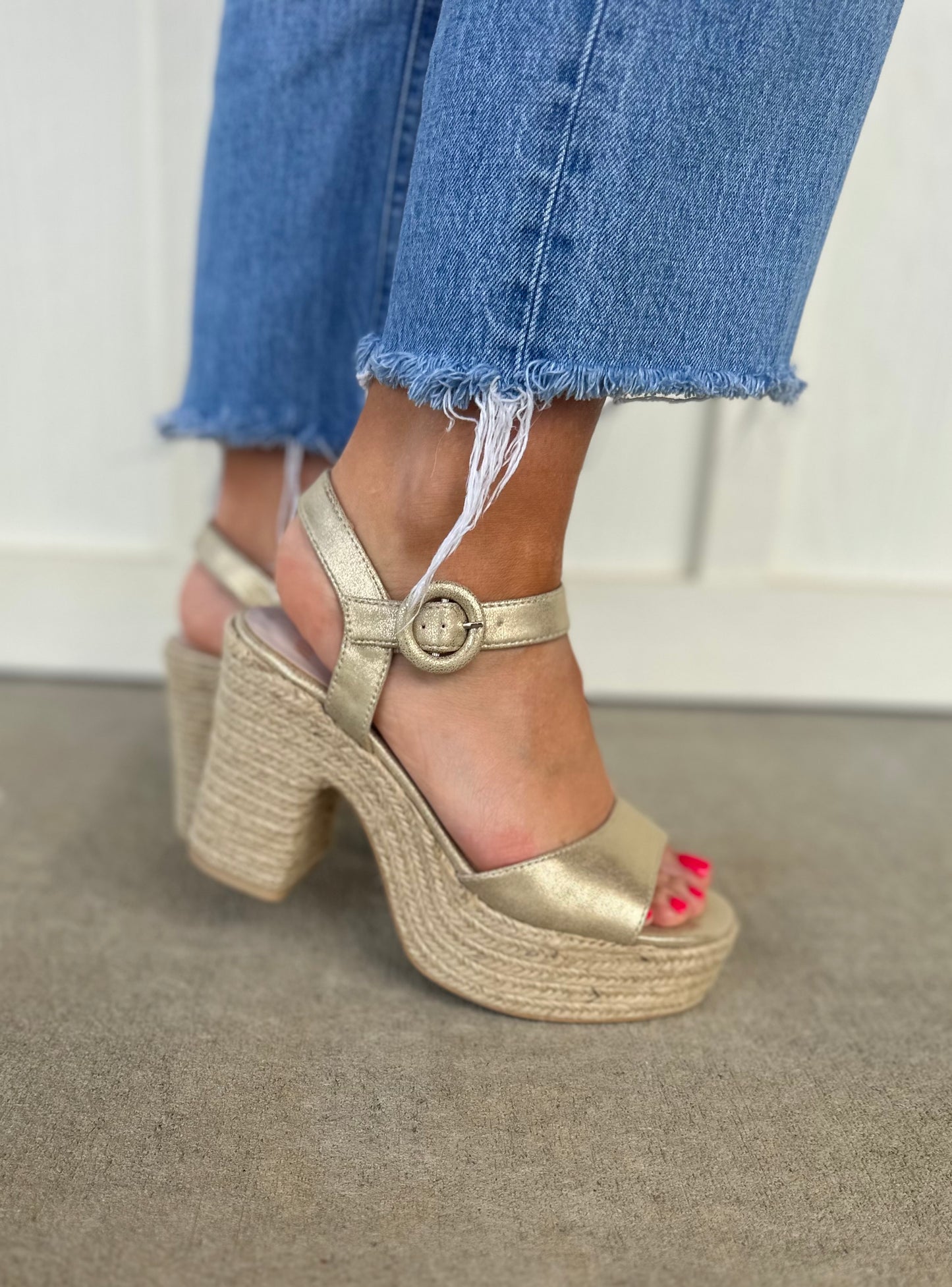 Jana Gold Wedge