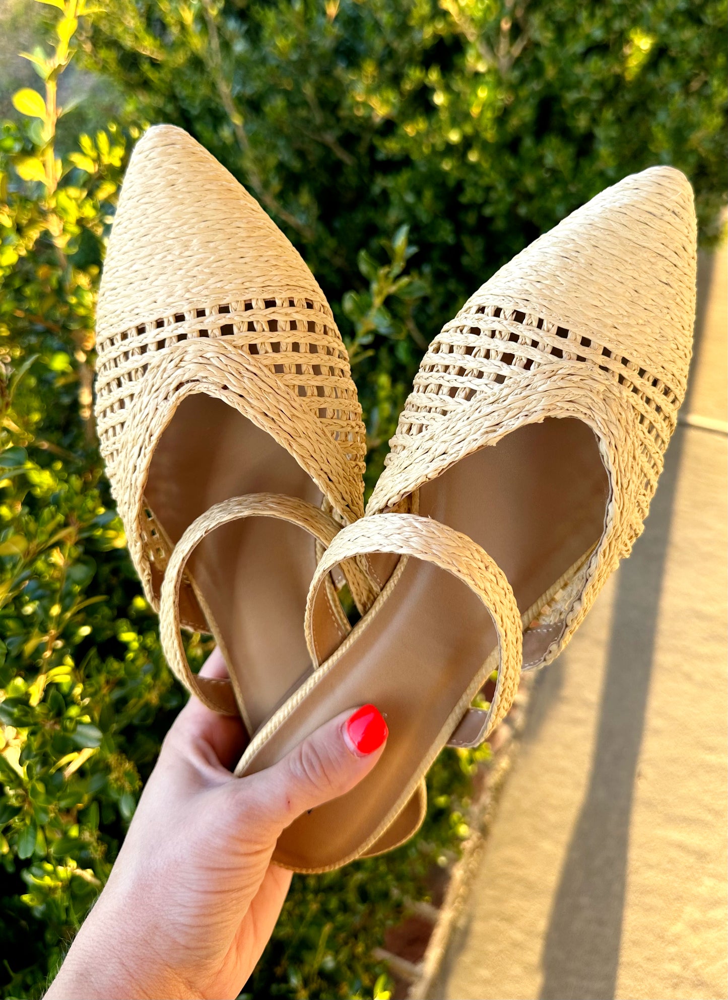 Beige Raffia Mule
