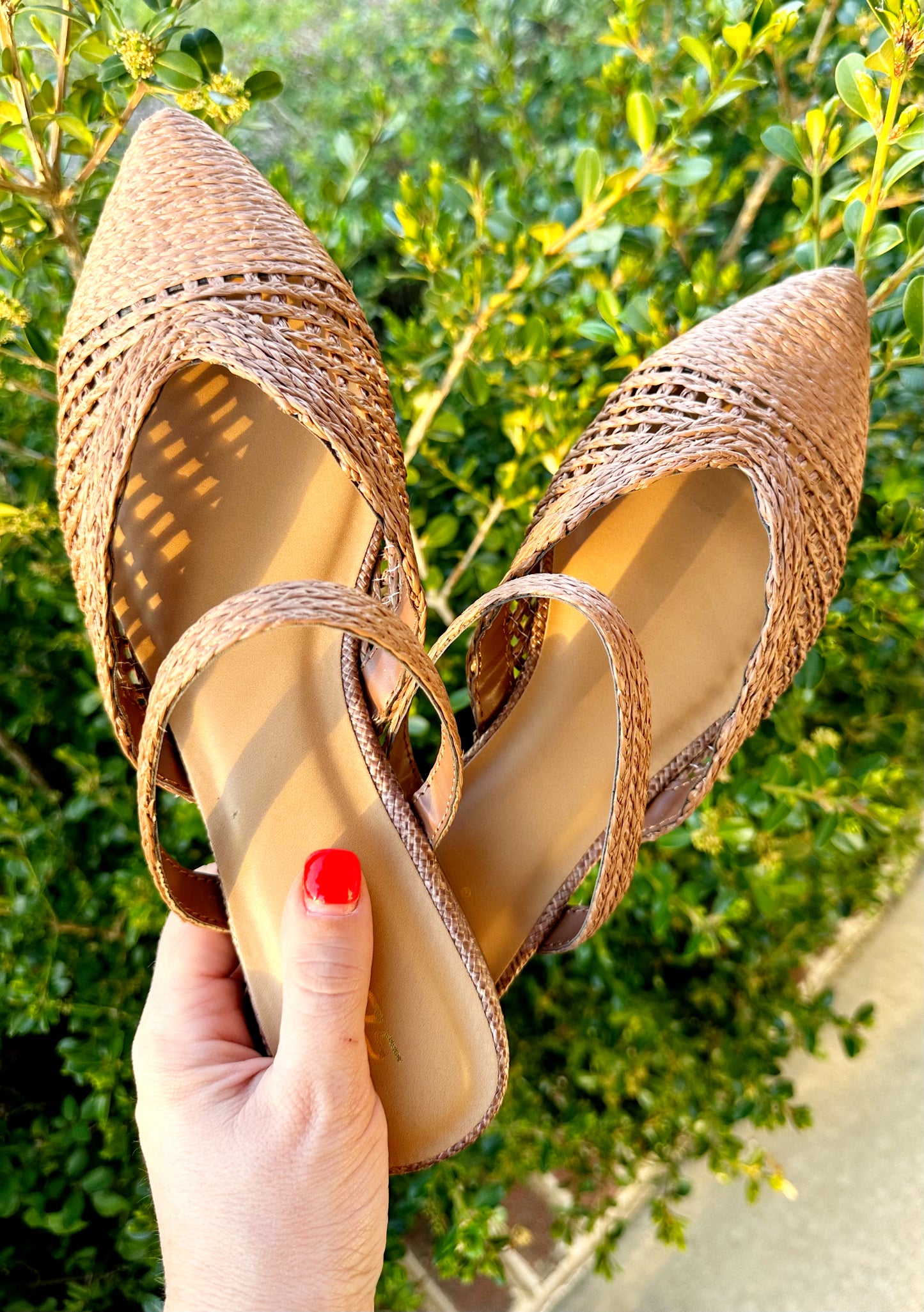 Dark Brown Raffia Mule