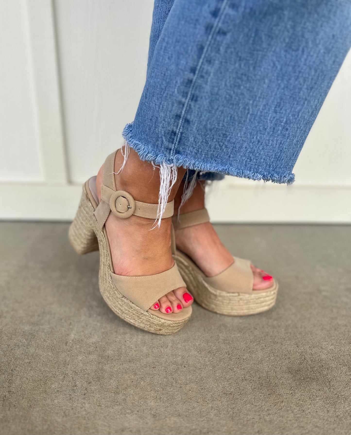Jana Beige Wedge