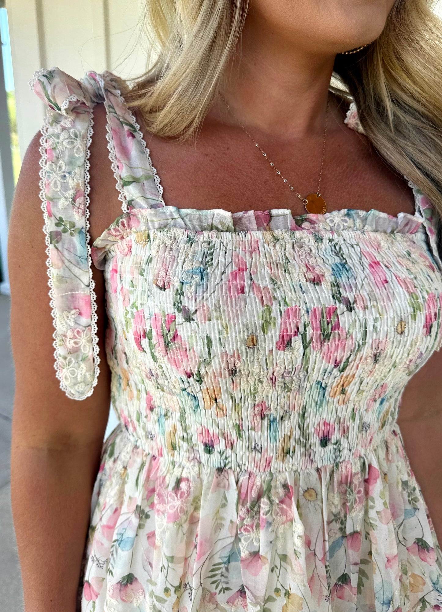 White/Pink Chiffon Lace Tie Dress