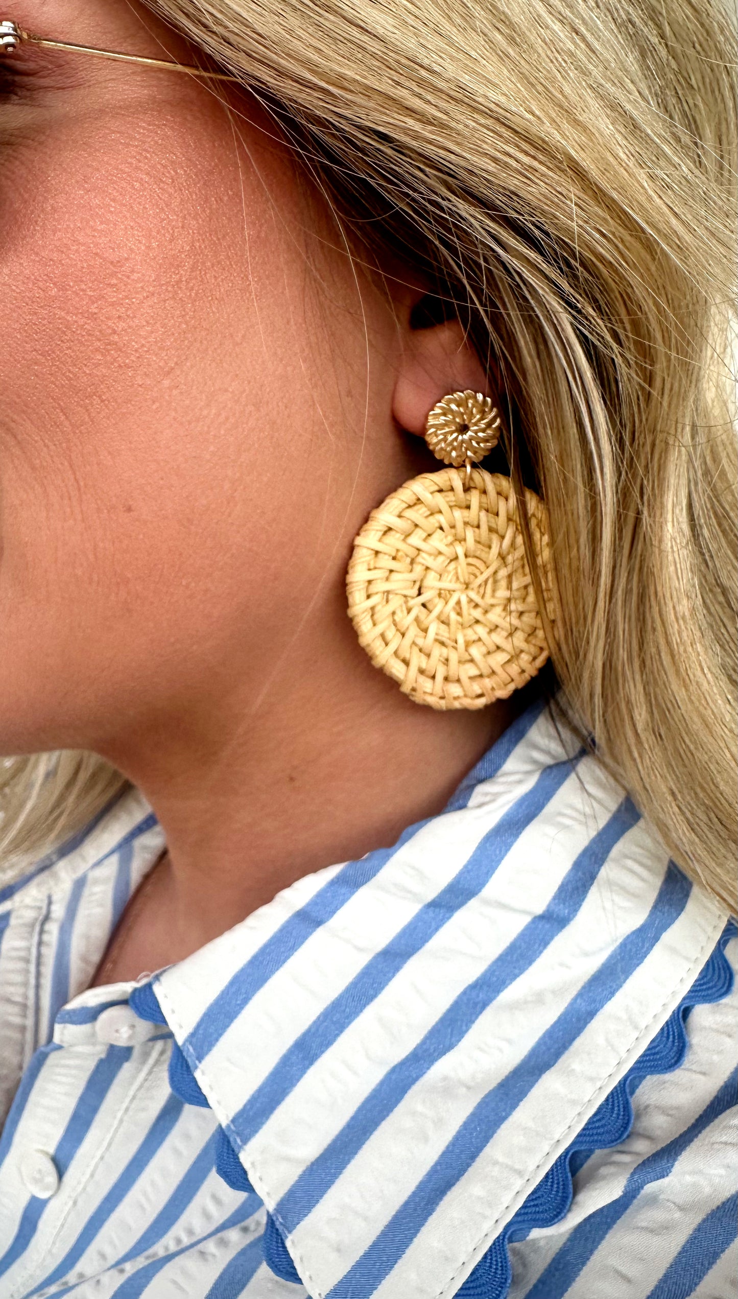 Rattan Disc & Metal Earrings
