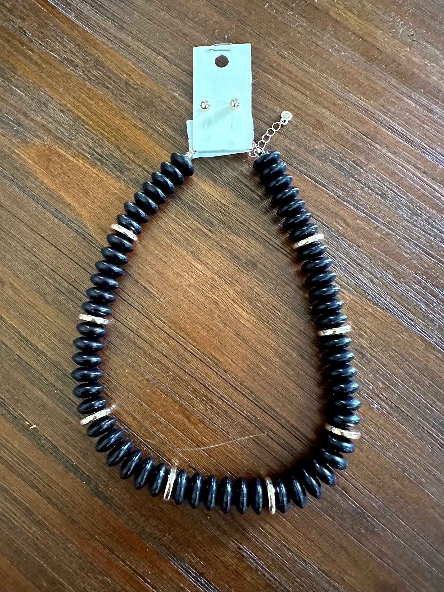 Black/Gold Beaded Necklace